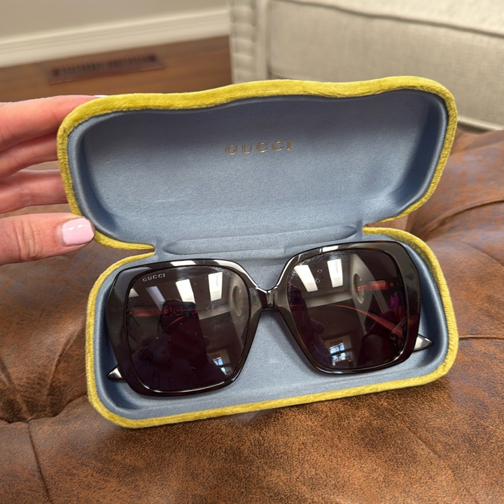 Gucci sunglasses